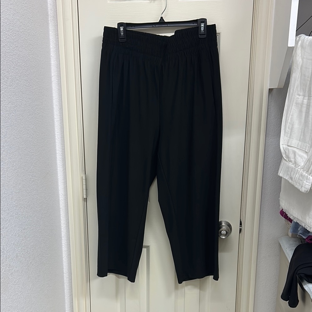 Jones New York Black Elastic Waist Pants